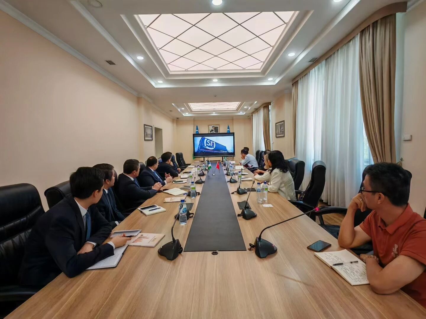 China-Kyrgyzstan-Uzbekistan Economic and Trade Delegation's Visit to Uzbekistan: High-Level Promotion and Signing Ceremonies Jointly Advance Belt and Road Industrial Projects