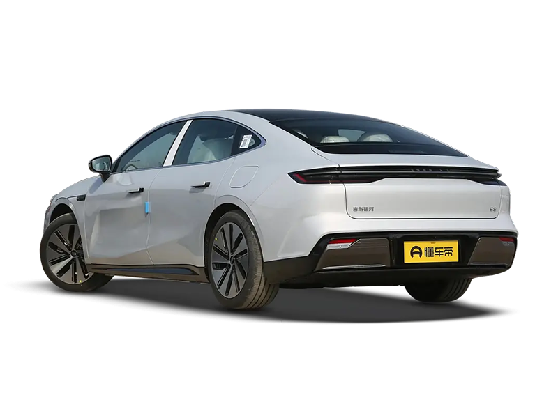 2024 Geely Galaxy E8 New Arrival 550-665km 4-door, 5-seat Sedan AUTOWORLD EVCAR CHINA EXPORT